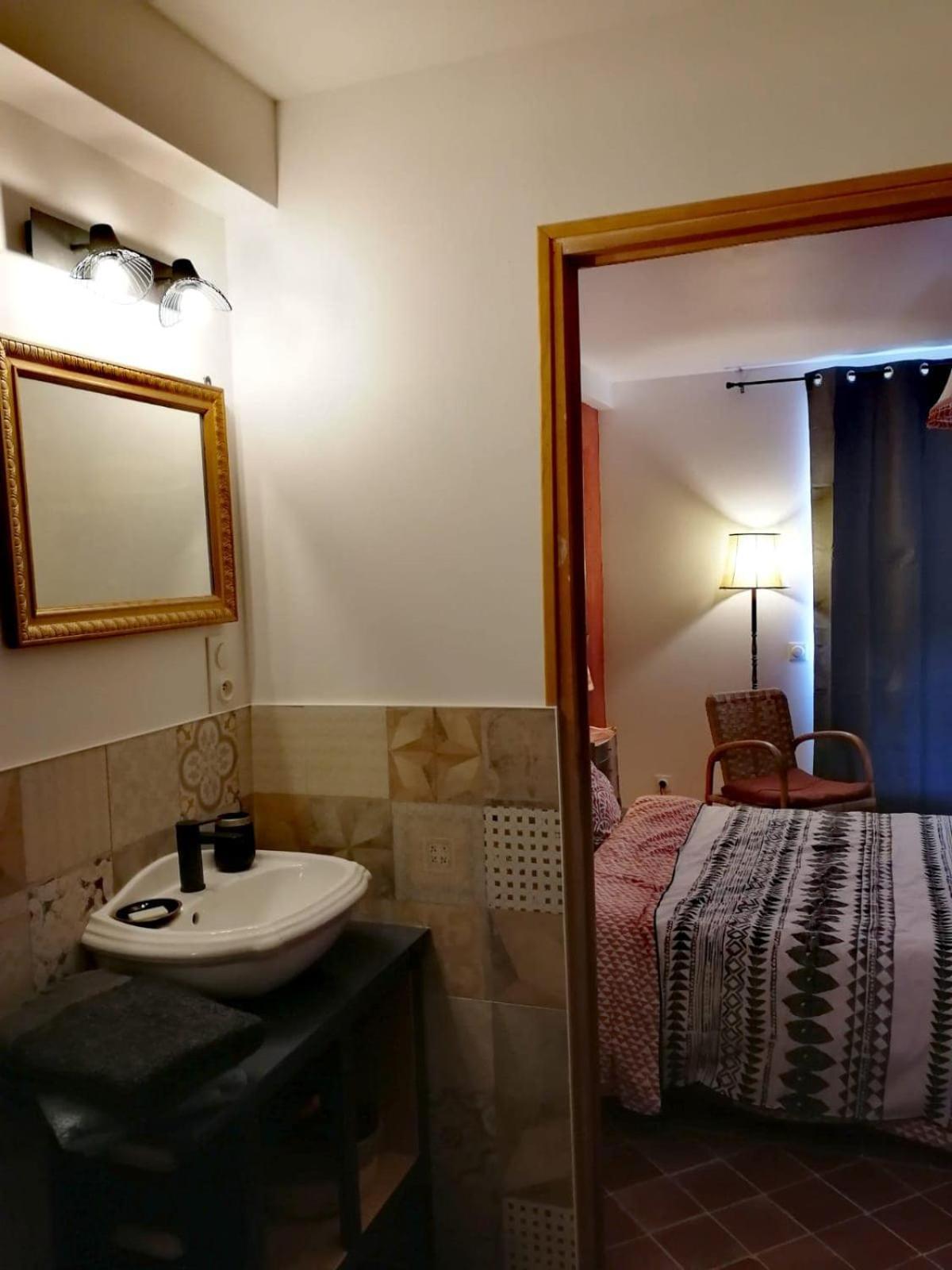 Maison D'Hotes Trip'N Touille La Fourche Rom bilde